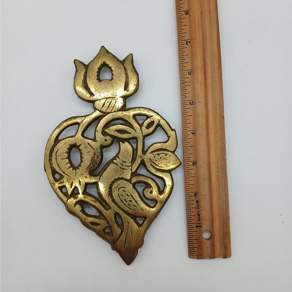 Vintage Trivet Featuring Ornate Bird  Cottagecore Decorative Brass Christmas - Picture 7 of 7
